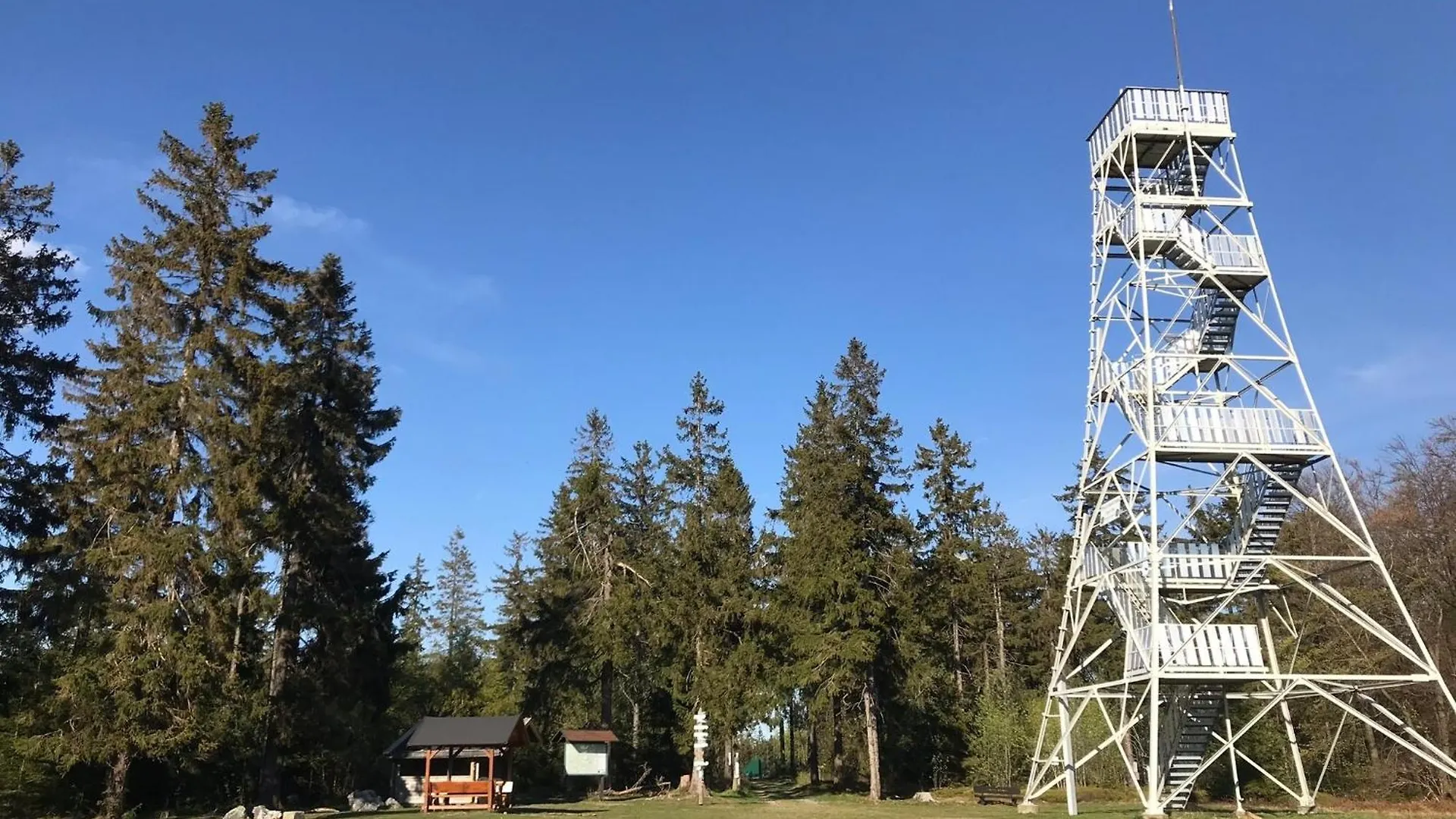 Schoene Ferienwohnung In Schauenstein-Hof Im Frankenwald Mit Loggia 100Qm Németország